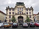 Budova pražského magistrátu na Mariánském náměstí. (11. srpna 2014)