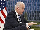Americký prezident Joe Biden pi setkání s generálním tajemníkem NATO Jensem...