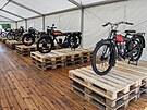 Historické motocykly na výstav veterán Mania