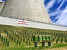 Na okraj písn steeného areálu jaderné elektrárny v Dukovanech nedávno...