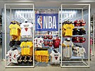 V Primarku lze nakoupit produkty NBA.