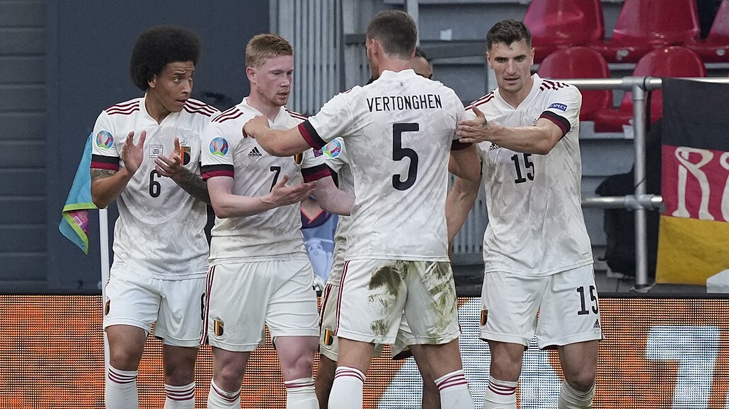 Dánsko - Belgie 1:2, De Bruyne přišel, přihrál a trefil ďáblům postup