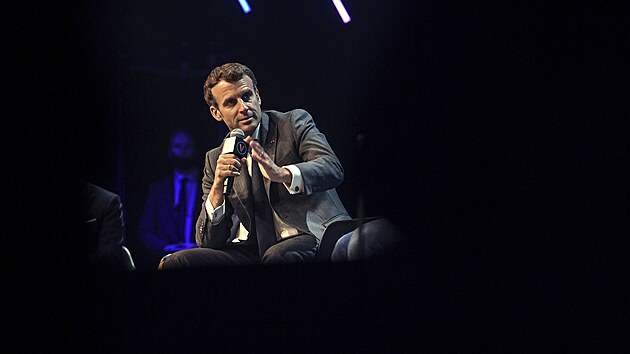 Francouzský prezident Emmanuel Macron na přehlídce startupů a inovací VivaTech v Paříži (16. června 2021)