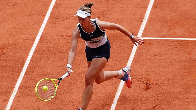 Barbora Krejkov dobh mek ve finle Roland Garros proti Rusce Pavljuenkovov.