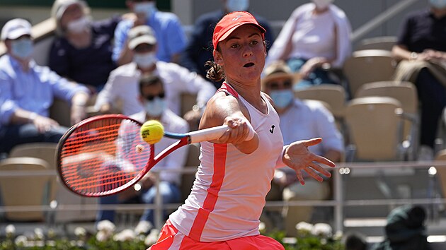 Tamara Zidanekov ze Slovinska bhem semifinle Roland Garros