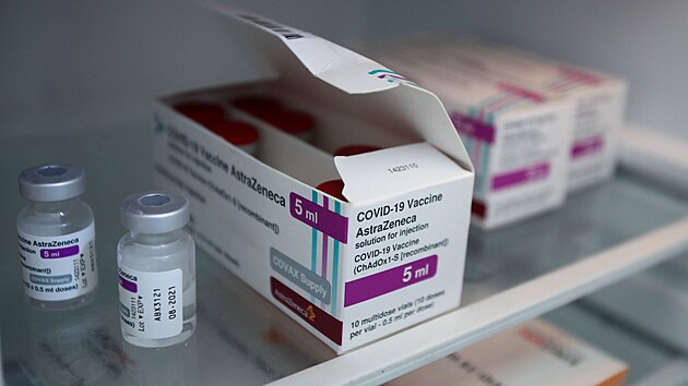 Problematick� AstraZeneca - druh� d�vky nejsou, lidi maj� probl�m?