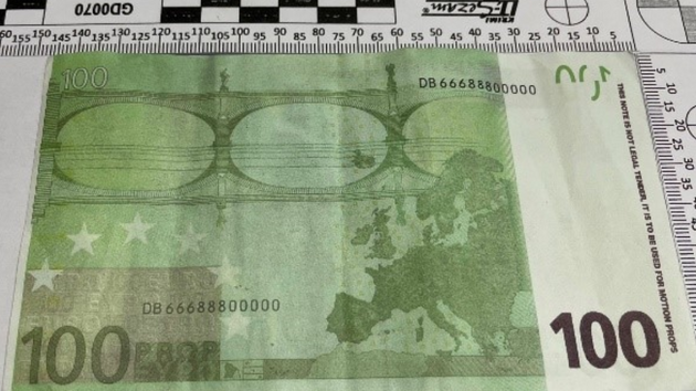Nkdo plat falenmi bankovkami hlavn v okresech esk Budjovice, esk Krumlov a Prachatice.