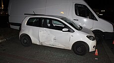 Na parkovišti u obchodního domu Horní Lán v Olomouci se stala dopravní nehoda...