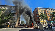 Squatteři v Berlíně postavili v jedné z čtvrtí barikády a zapálili je. (16....