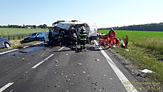 Nehoda tří osobních aut a kamionu zastavila provoz na silnici I/26 u Zbůchu na...