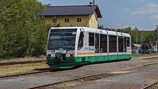 Motorová jednotka Regiosprinter spolenosti Die Länderbahn CZ ve stanici Luná...