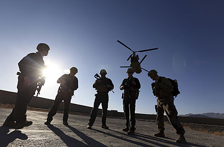 Amerití vojáci ekají v provincii Logar v Afghánistánu. S odchodem amerických...
