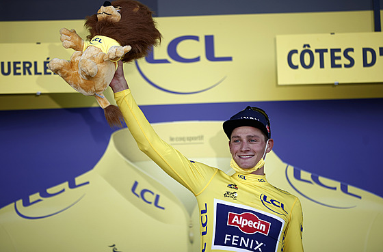 Nizozemec Mathieu van der Poel se po druhé etap na Tour dostává do vedení v...