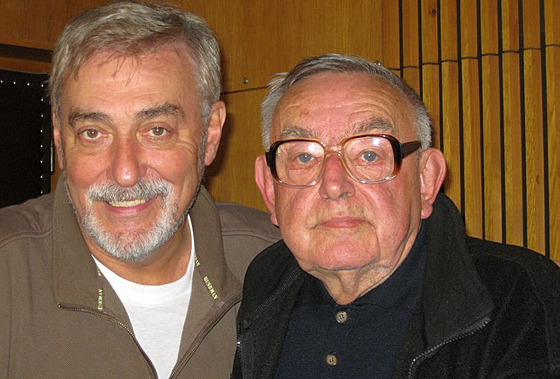 Herec Karel Urbánek (vpravo) na snímku s Janem Rosákem