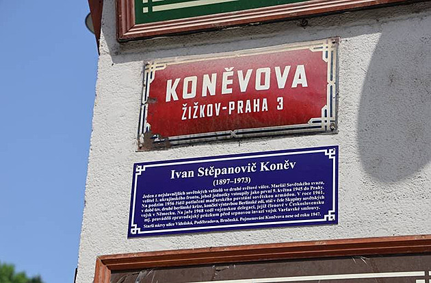 Radnice Prahy 3 nechala do Koněvovy ulice nainstalovat tabulku vysvětlující...