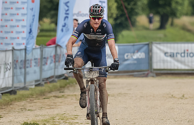 Biker Kulhavý si dojel v Jablonném v Podještědí pro evropský bronz v maratonu