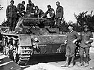 Panzer III Ausf. D zniený palbou polských PT dl, jejich zásahy jsou vidt na...