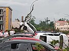 Beclavskem a Hodonínskem se prohnal velice silný vzduný vír, meteorolgové...