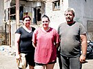 Marta, Roman a jejich dcera Marta ijí v dom v Moravské Nové Vsi 16 let. Mu...