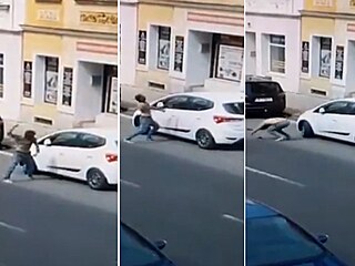 Muž do vozidla dvakrát narazil i hlavou a poté se svalil na vozovku.
