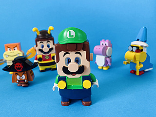 LEGO Super Mario