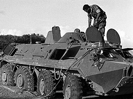 BTR-60PB byl standardním kolovým obrněným transportérem sovětské armády. V ČSLA...