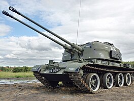 ZSU-57-2 byl protiletadlový tank, který ČSLA nezavedla do výzbroje, protože byl...