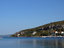 Chorvatsk ostrov Drvenik Veli. (24. nora 2011)