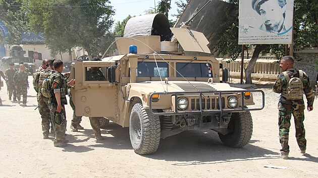 Afghánské bezpečnostní složky ve městě Kundúz (22. června 2021)