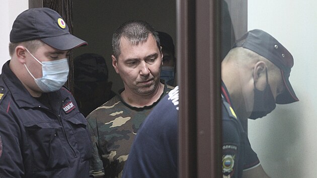 Ruská policie v souvislosti s vraždou zadržela už dříve trestaného Alexandera Popova. (20. června 2021)