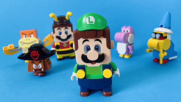 LEGO Super Mario