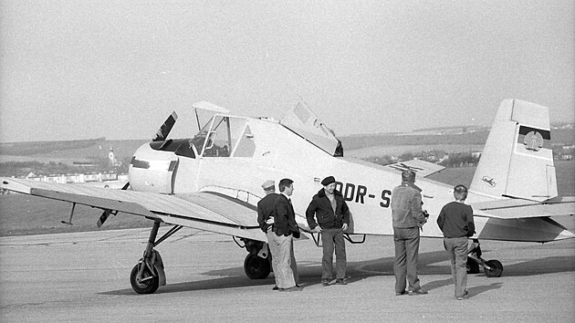 Leteck muzeum v Kunovicch zrenovuje legendrn prkovac letadlo Z-37 melk, kter ltalo ve vchodnm Nmecku.