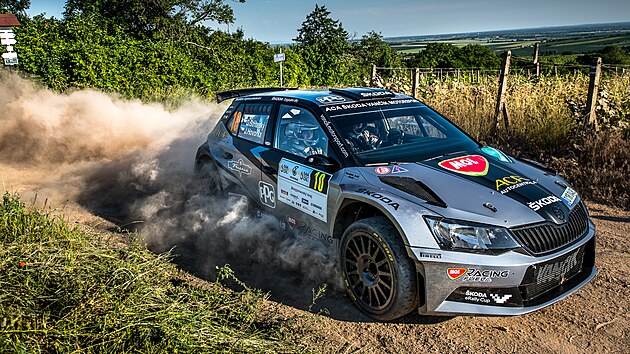 Dominik Sttesk s Jim Hovorkou na Rallye Hustopee.