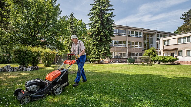 Matesk kolka Tebechovick v Hradci krlov ek na opravu (15. 6. 2021).