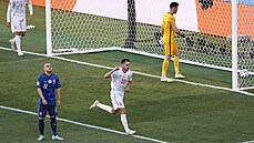 panlský kídelník Pablo Sarabia se raduje z gólu proti Slovensku.