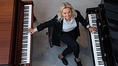 Zuzana Ceralová Petrofová, ředitelka královéhradeckého výrobce klavírů a pianin...