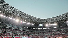 Puskás Aréna má kapacitu 67 tisíc míst.