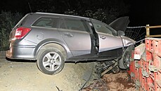 Cizinec vjel na Prost�jovsku na opravovaný most, v�z skon�il ve výkopu, kde...