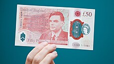 Nová padesátilibrová bankovka s portrétem Alana Turinga vstoupila do oběhu 23....