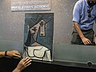 ecká policie ukázala novinám nalezený obraz od malíe Pabla Picassa. (20....