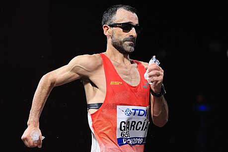 panlský chodec Jesús Ángel García na mistrovství svta v Dauhá v roce 2019.