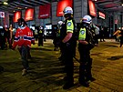 Policie dozorovala po pedchozích problémech sledování finále Stanley Cupu na...
