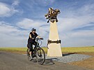 Cyklostezku z Boric do Zlechova zdob Gorazdv obelisk (ervenec 2021).