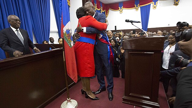 Prezident Haiti Jovenel Moïse se svou manelkou Martine. (7. nora 2017)