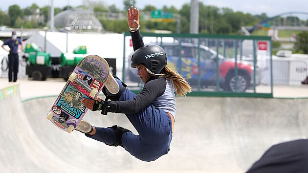 OH 2021 | Tokio 2020 | Sky Brownová: Zázračné děvče se skateboardem. Ve  třinácti věří v olympijské zlato - iDNES.cz