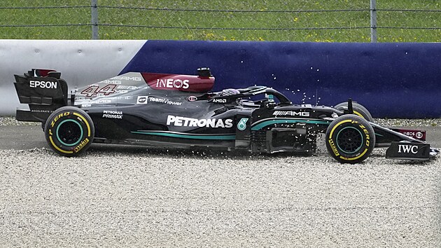 Lewis Hamilton z Mercedesu v trninku na Velkou cenu Rakouska F1.