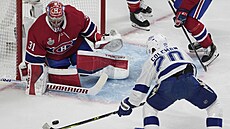 Soustedný gólman Montreal Canadiens Carey Price elil rán soupee Blakea...