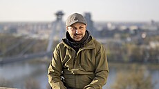 Jsem Čech a křtěný Vltavou, říká režisér Markus Krug.