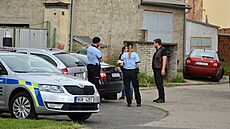 Kriminalisté vy�et�ují vra�du v Libochovicích na Litom��icku.