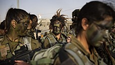 Píslunice smíeného izraelského batalionu Karakal. (13. bezna 2013)